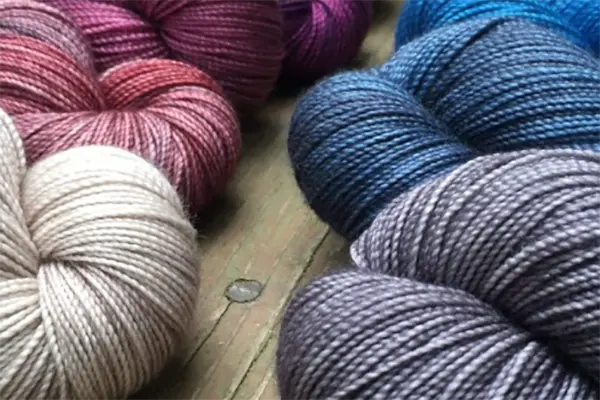 What is a drawn yarn?