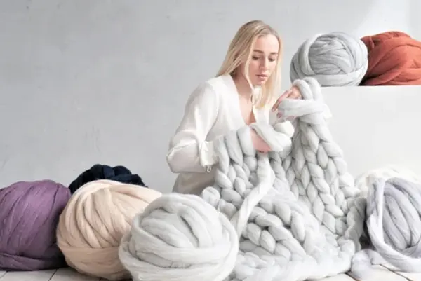 What is a Roving Yarn?